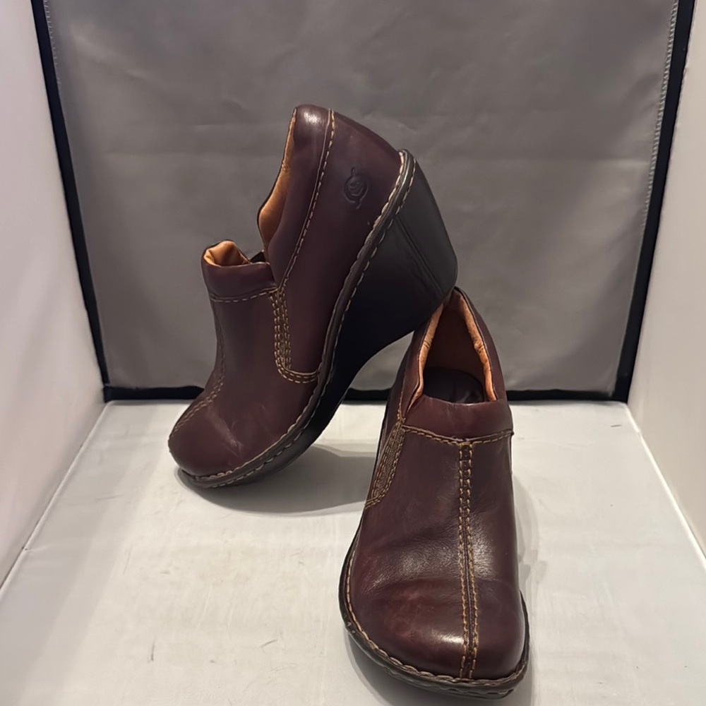 Born Women's Brown Leather Wedge Shoes size 7‎